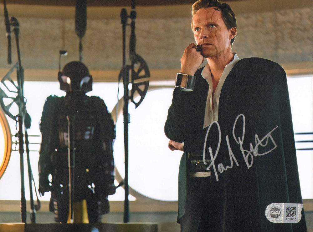 Paul Bettany as Dryden Vos in Solo: A Star Wars Story (SWAU) Signed 8x10 Photo