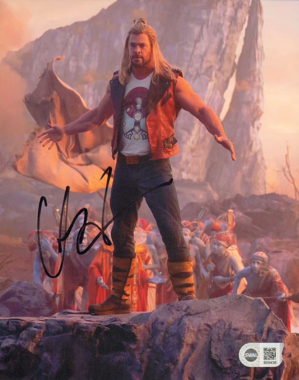 Chris Hemsworth as Thor in Thor: Love & Thunder (SWAU) Signed 8x10 Photo
