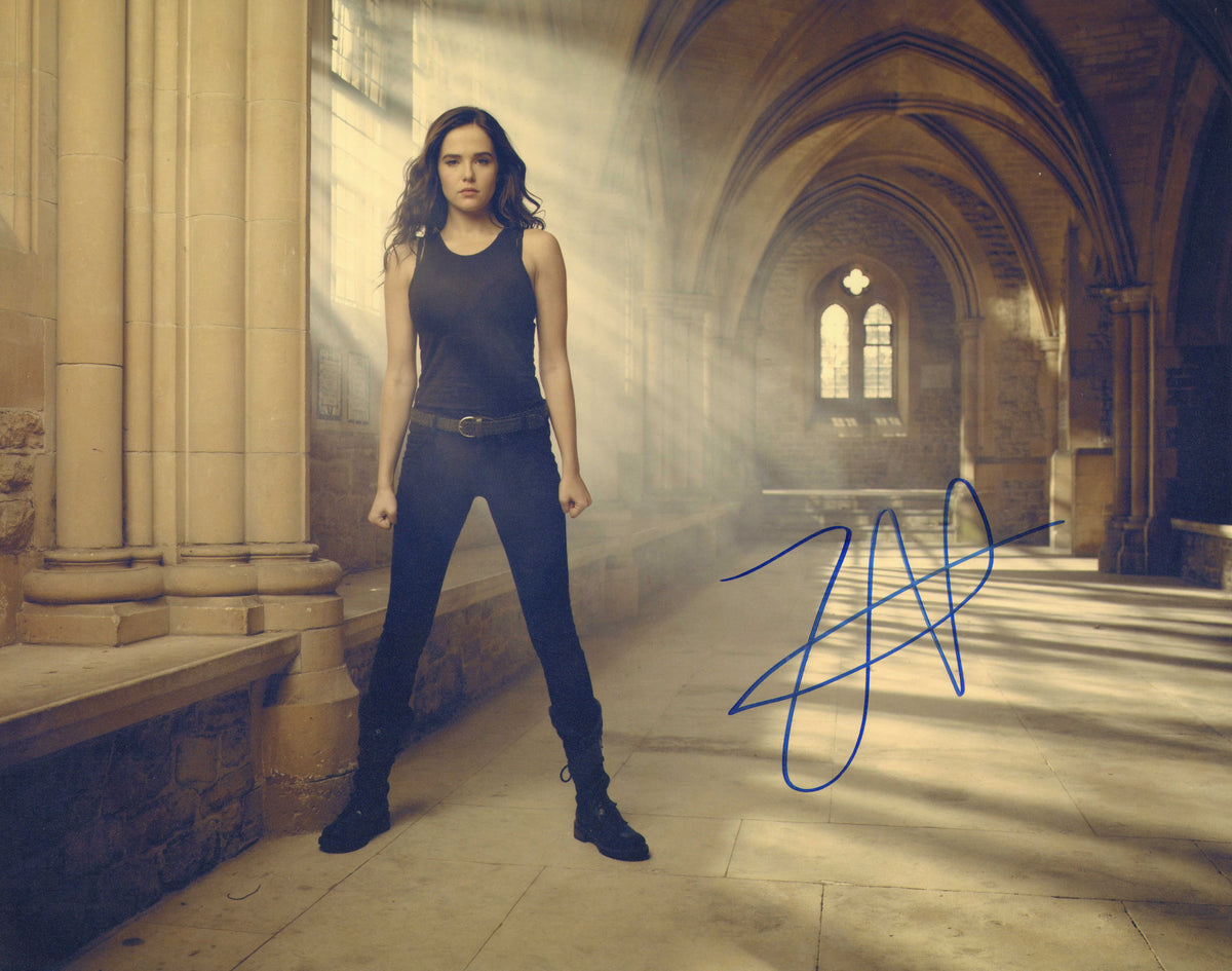 Zoey Deutch as Rose Hathaway in Vampire Academy Signed 11x14 Photo ...