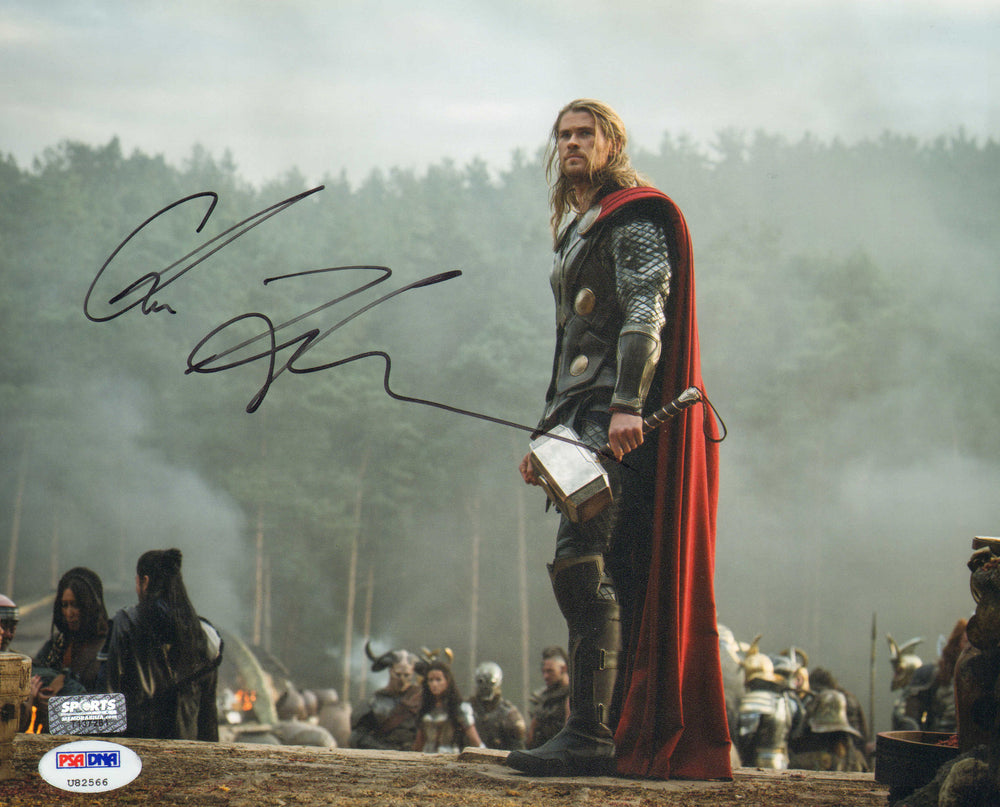 Chris Hemsworth as Thor in Thor: The Dark World (PSA) Signed 8x10 Photo