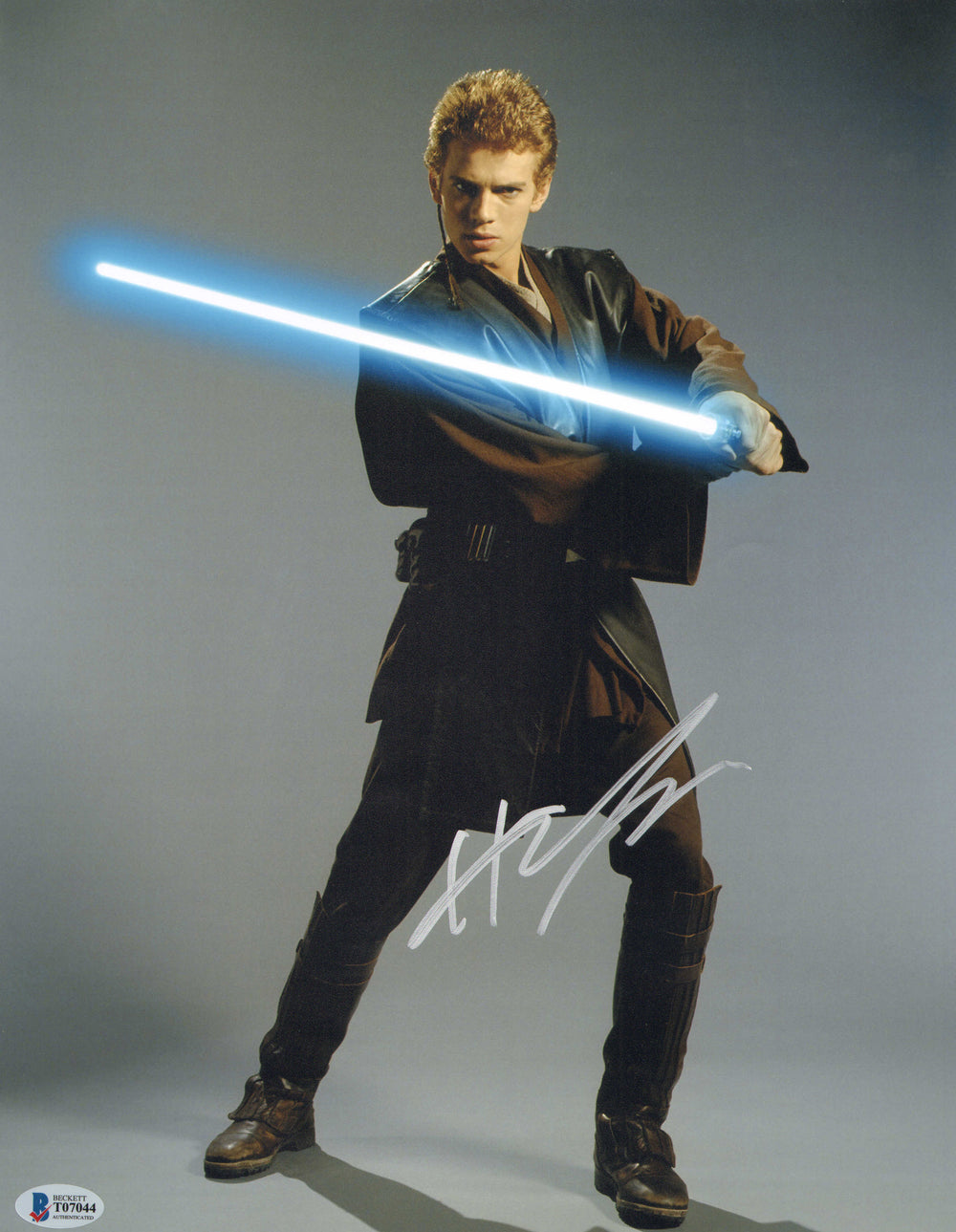 Hayden Christensen as Anakin Skywalker in Star Wars Episode II: Attack of the Clones (Beckett / SWAU) Signed 11x14 Photo