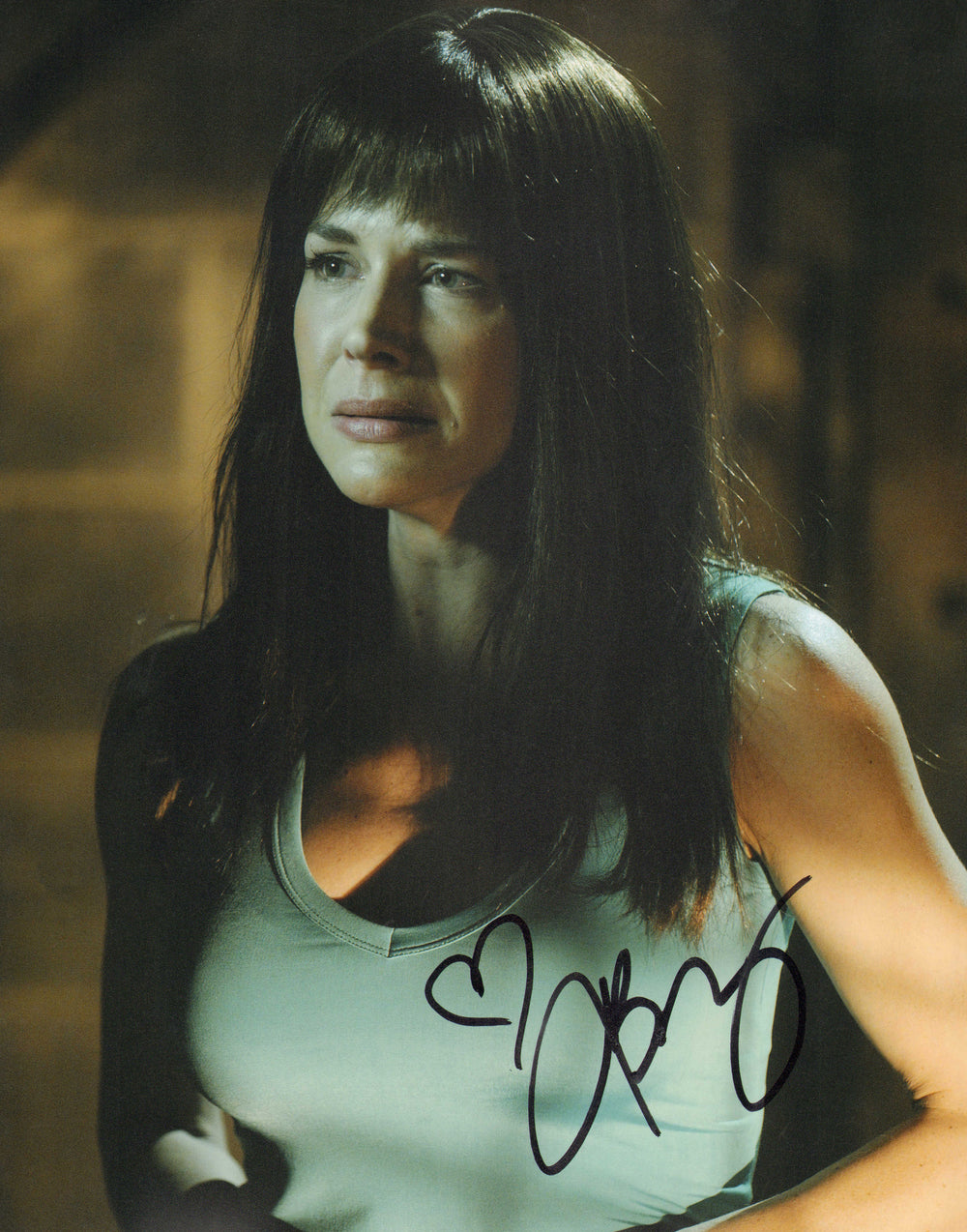 Julie Benz as Brit Stevenson in Saw V Signed 11x14 Photo