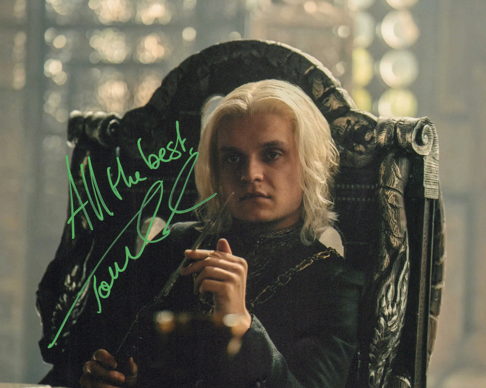 Tom Glynn-Carney as King Aegon Targaryen in HBO's House of the Dragon Signed 8x10 Photo