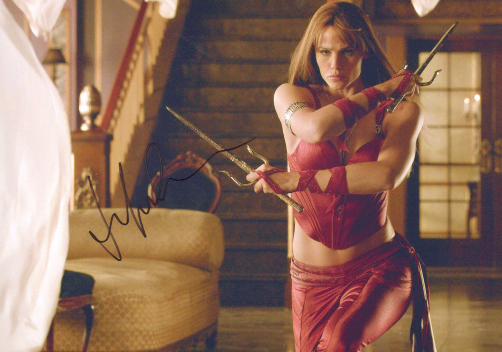 Jennifer Garner as Elektra Natchios in Daredevil Signed 8x12 Photo