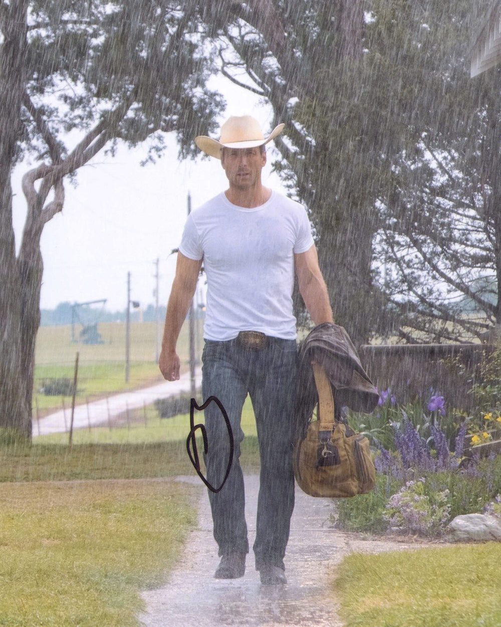 Glen Powell as Tyler Owens in Twisters Signed 8x10 Photo