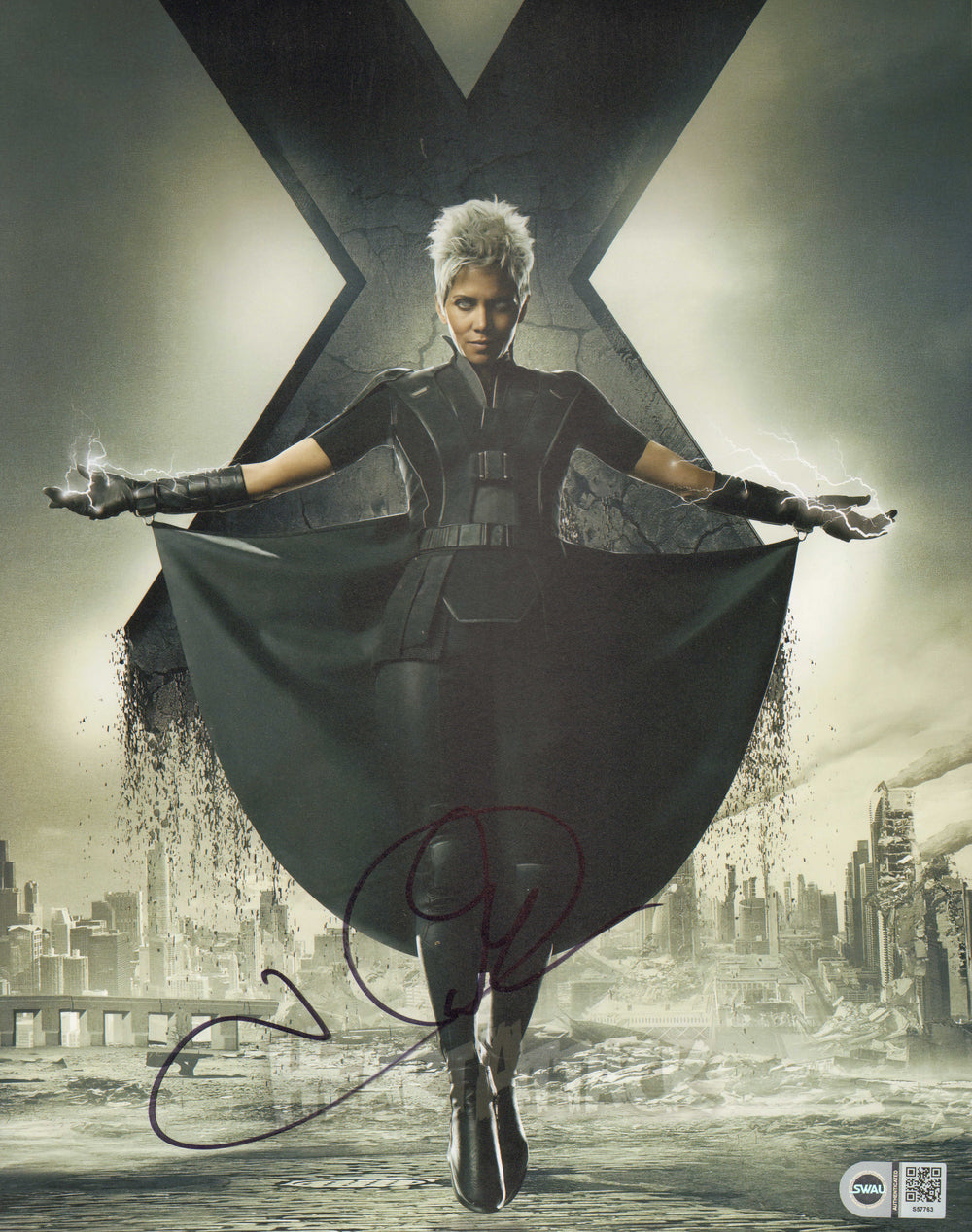 Halle Berry as Storm / Ororo Munroe in X-Men: Days of Future Past (SWAU) Signed 11x14 Photo