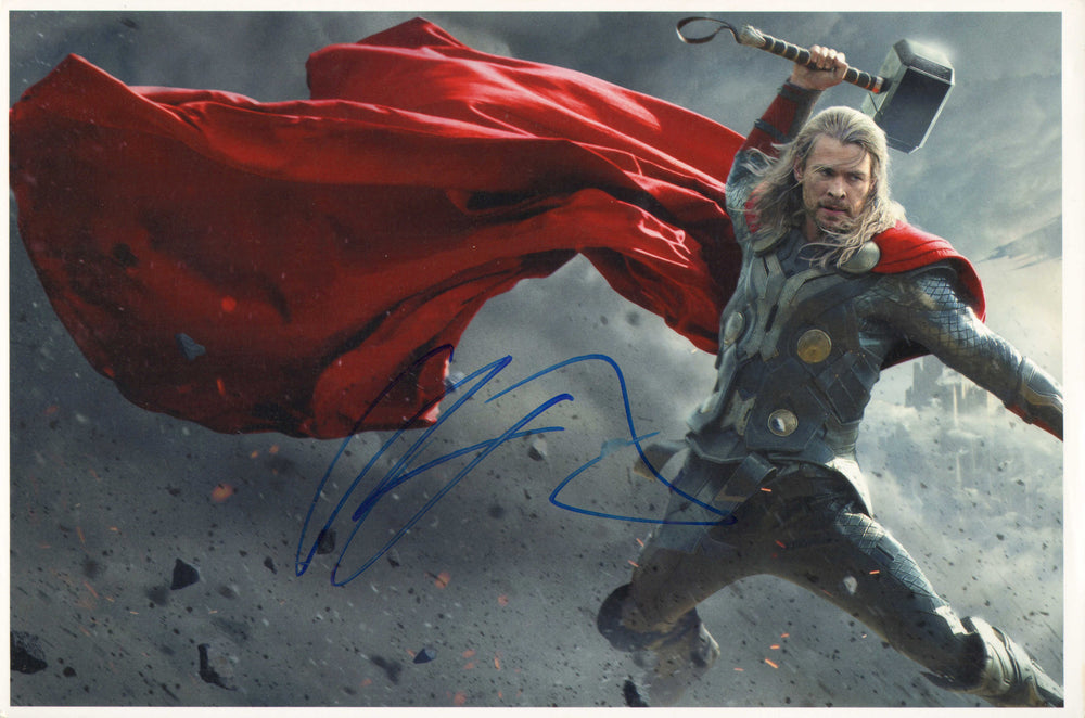 Chris Hemsworth as Thor in Thor: The Dark World Signed 8x12 Photo