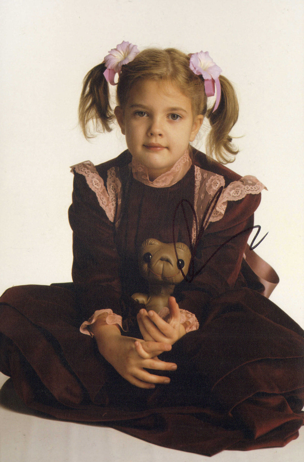 Drew Barrymore as Gertie Taylor in Steven Spielberg's E.T. the Extra-Terrestrial Signed 7x11 Photo