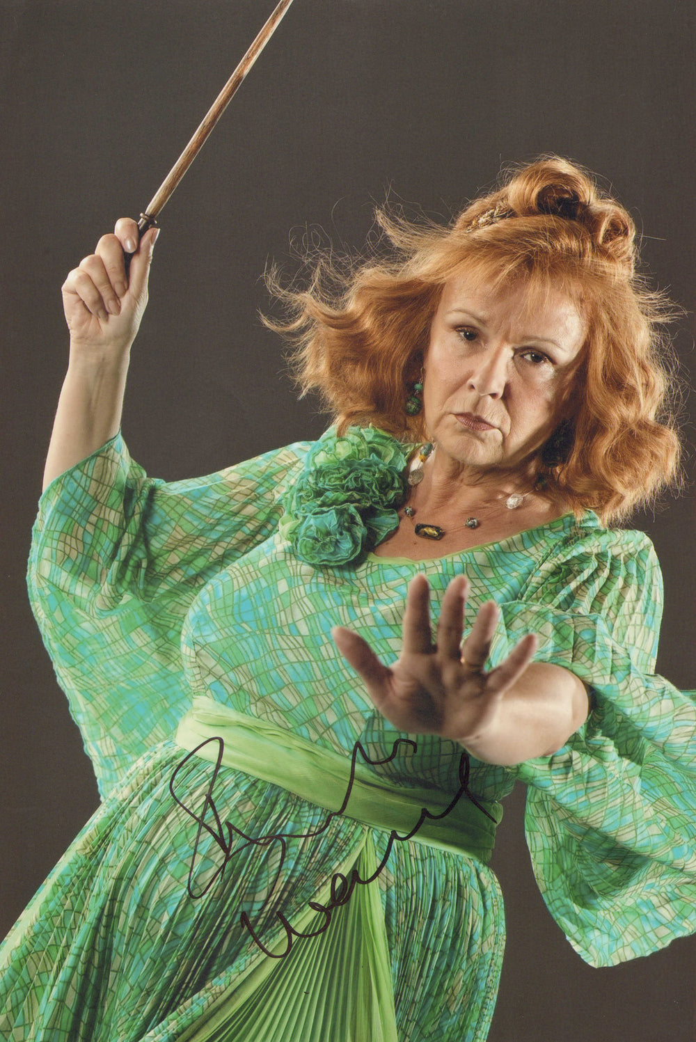 Julie Walters as Molly Weasley in Harry Potter Signed 8x12 Photo