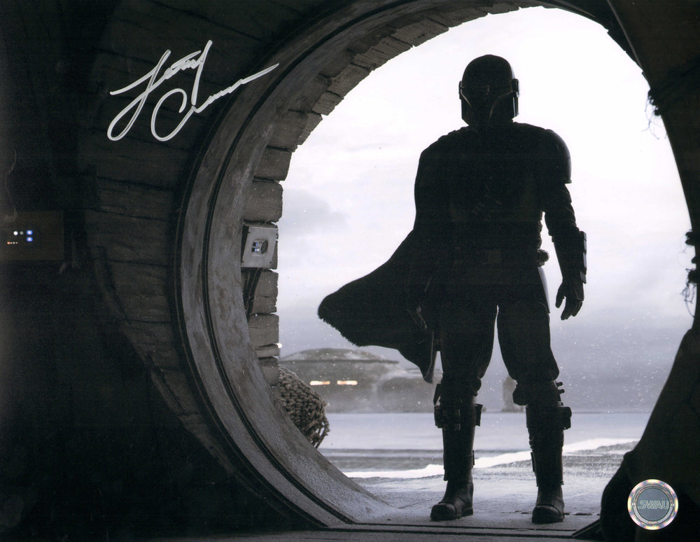 Lateef Crowder as the Mandalorian in Star Wars: The Mandalorian (SWAU) Signed 11x14 Photo