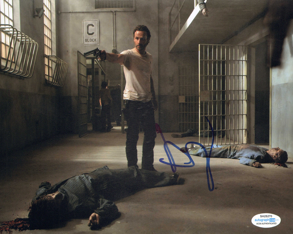 Andrew Lincoln as Rick Grimes in The Walking Dead Signed 8x10 Photo