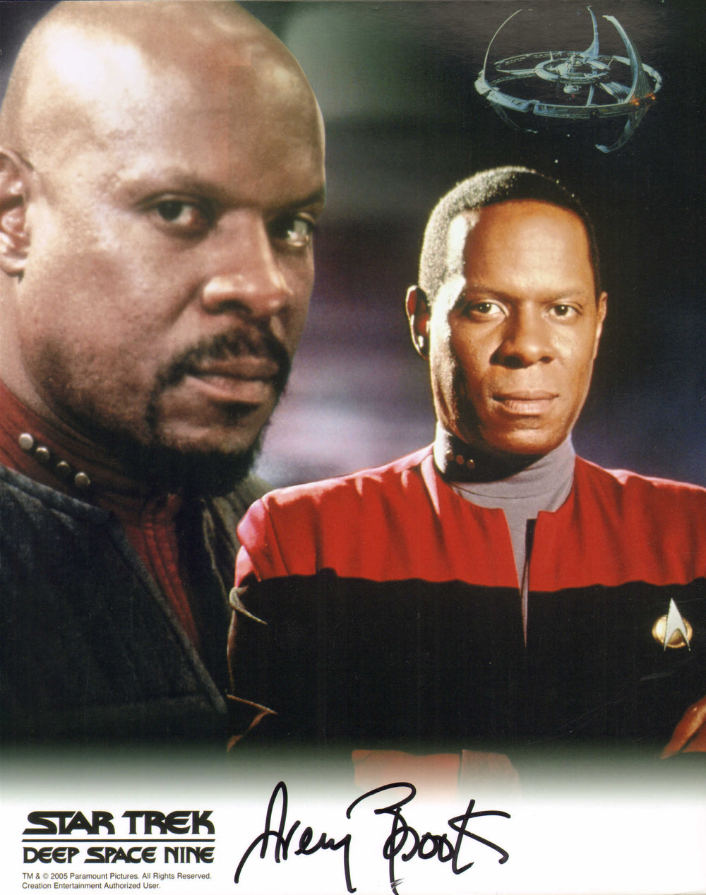 Avery Brooks as Benjamin Sisko in Star Trek: Deep Space Nine Signed 8x10 Photo