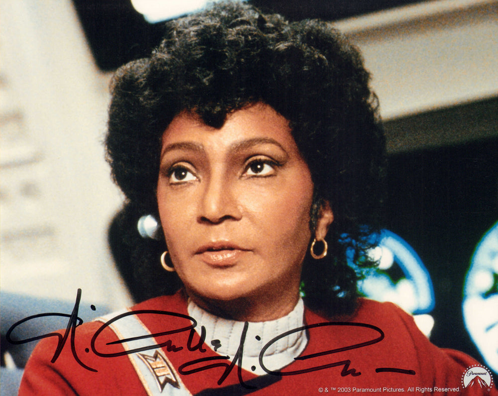 Nichelle Nichols as Nyota Uhura in Star Trek: The Original Series Signed 8x10 Photo