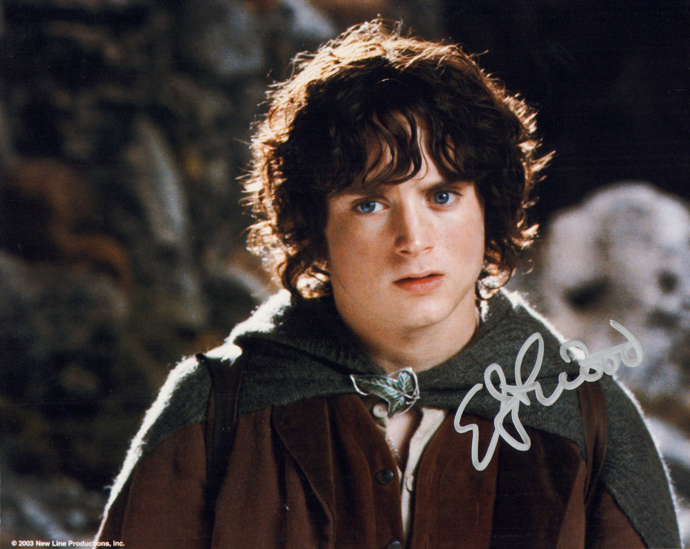 Elijah Wood as Frodo Baggins in The Lord of the Rings: The Fellowship of the Ring Signed 8x10 Photo