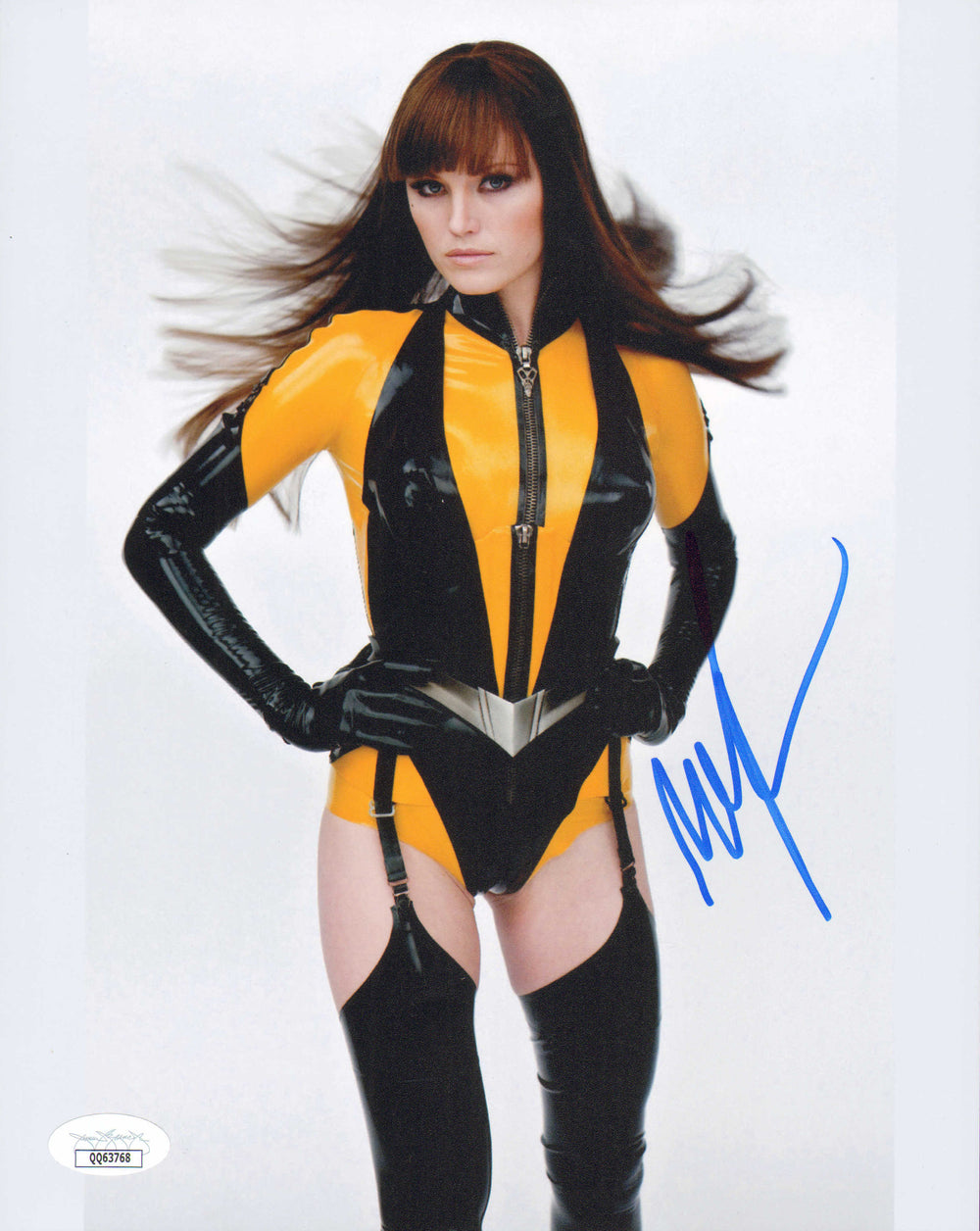 Malin Akerman as Laurie Silk Spectre II in Watchmen (JSA) Signed 8x10 Photo