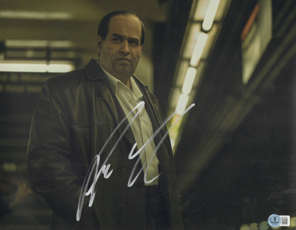 Colin Farrell as The Penguin in The Batman (Beckett) Signed 11x14 Photo