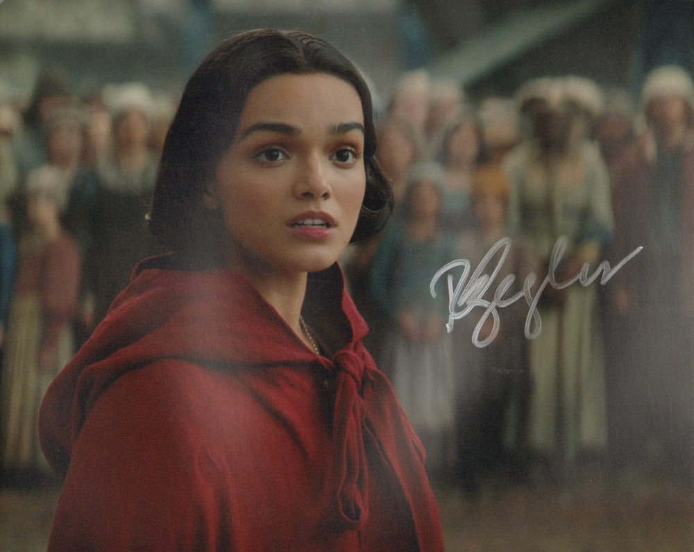 Rachel Zegler as Snow White in Snow White Signed 8x10 Photo