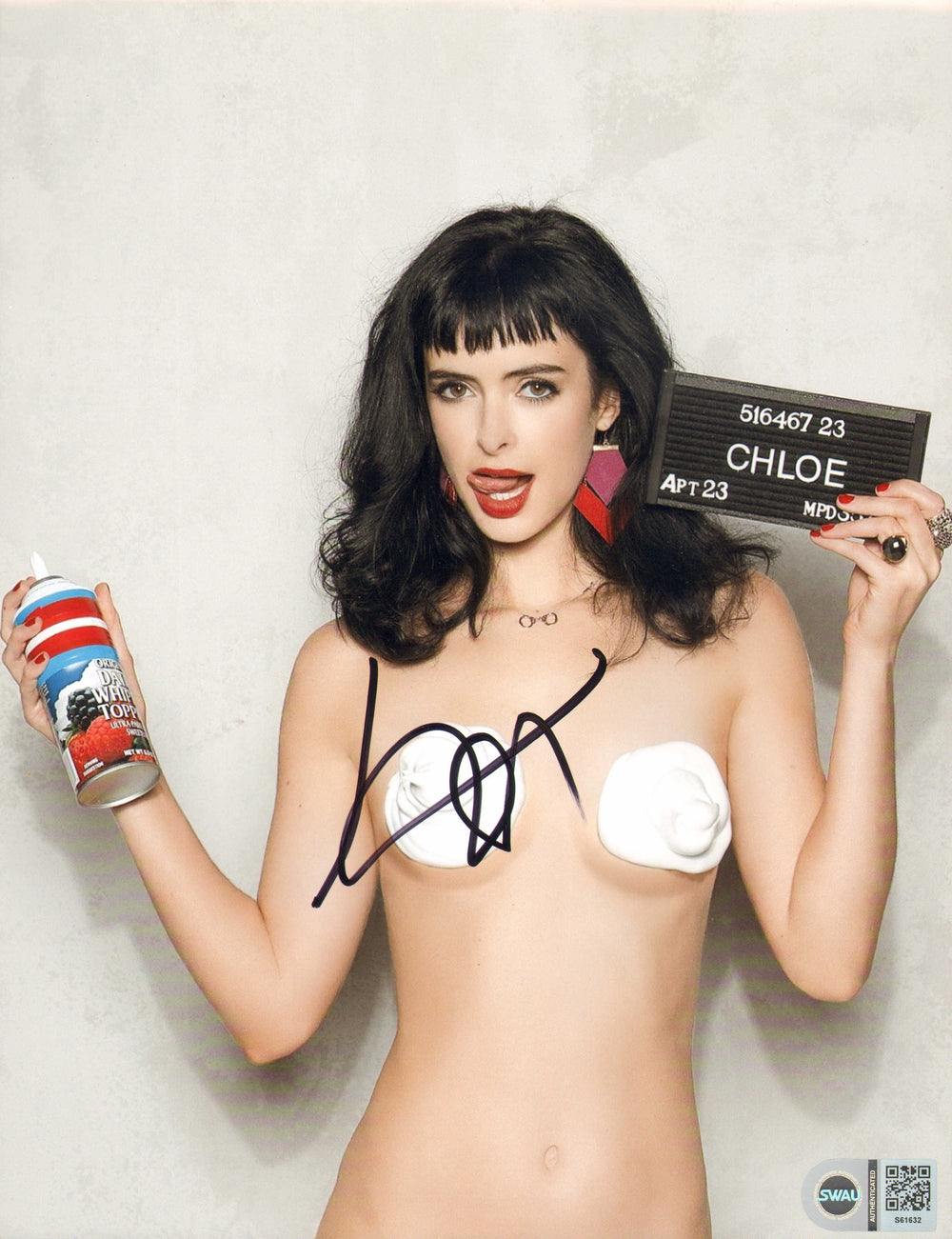 Krysten Ritter as Chloe in Don't Trust the B---- In Apartment 23 (SWAU) Signed 8 1/2 x11 Photo