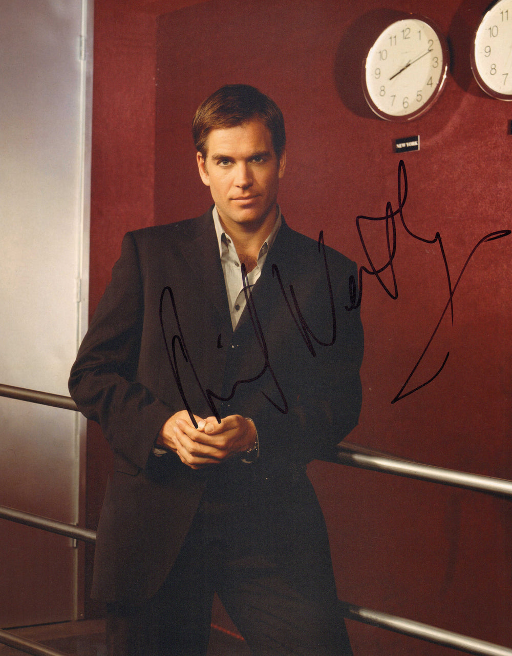 Michael Weatherly as Anthony DiNozzo in NCIS Signed 11x14 Photo