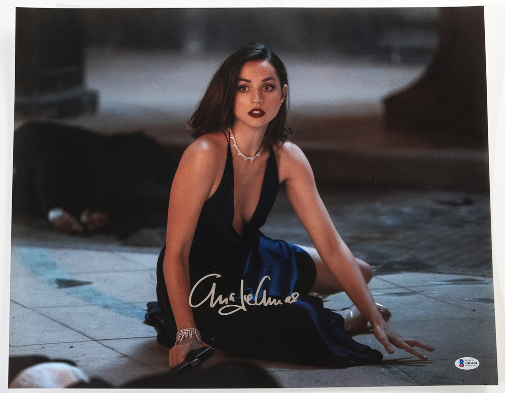 Ana de Armas as Paloma in James Bond 007: No Time to Die (Beckett) Signed 16x20 Photo