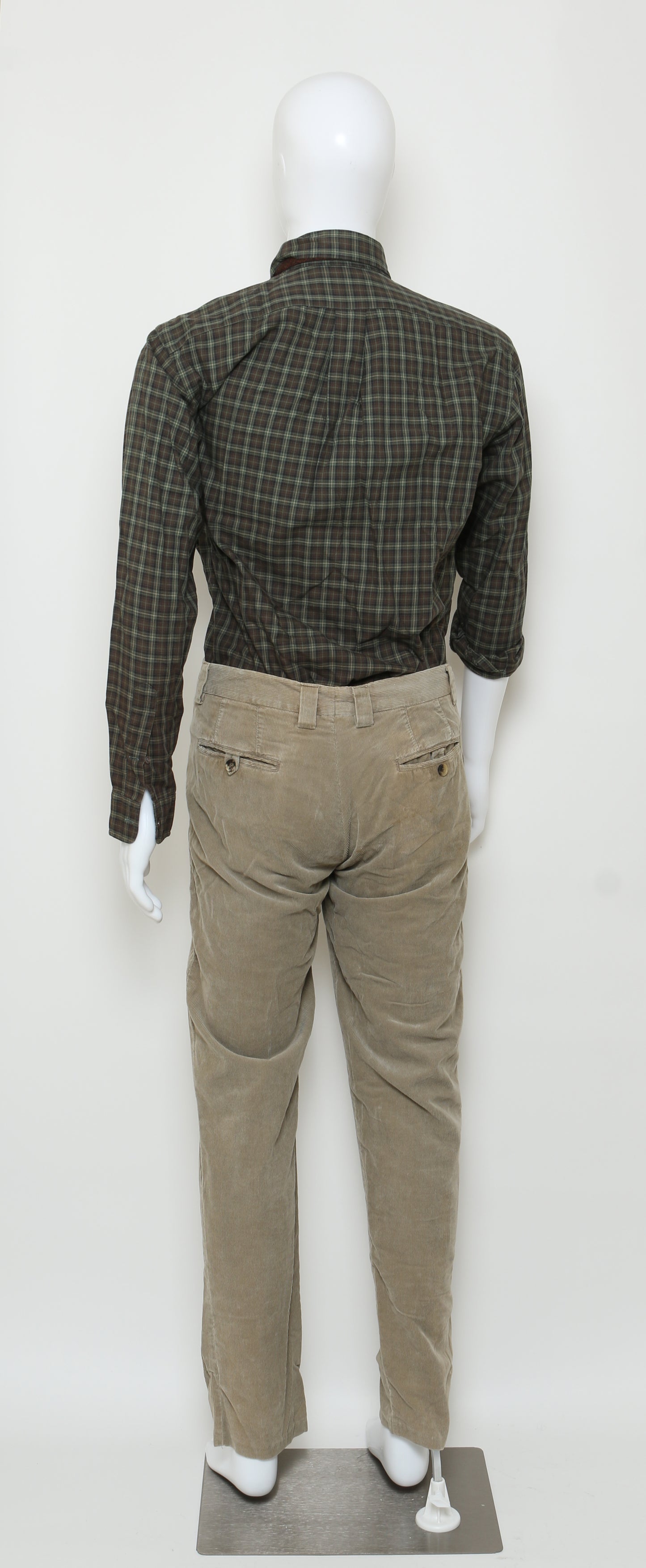 
                  
                    The Amazing Spider-Man Lizard / Dr. Curt Connors Rhys Ifans' Production Worn Wardrobe - 2012
                  
                