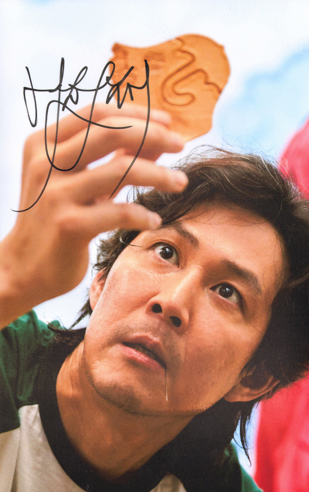 Lee Jung-jae as Seong Gi-Hun / Player 456 in Squid Game Signed 11x17 Photo
