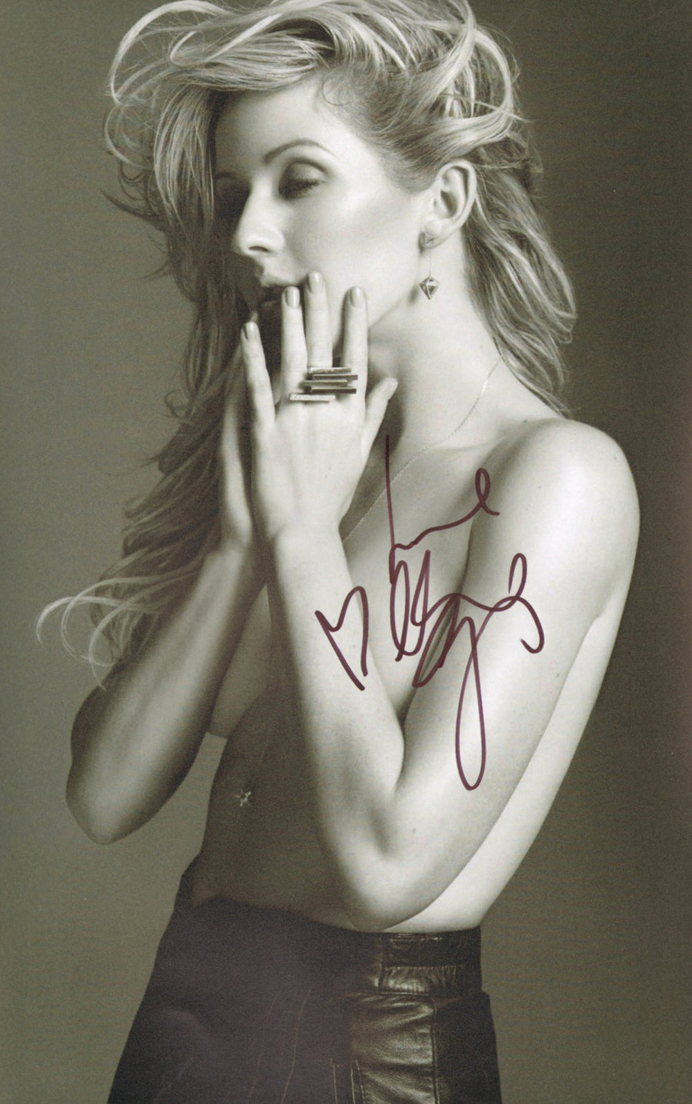 Ellie Goulding Singer & Songwriter Sexy Near Nude Signed 11x17 Photo