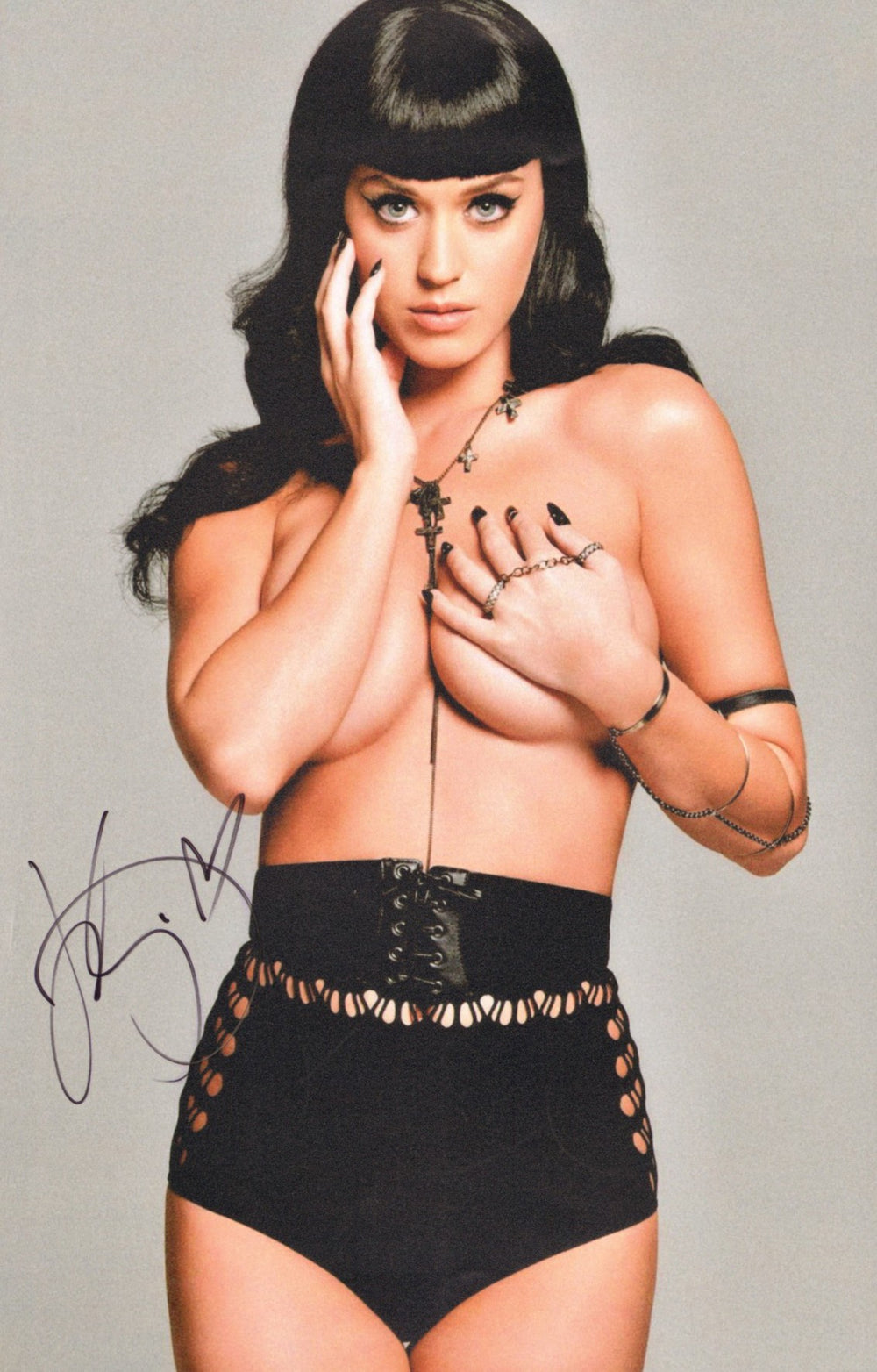 Katy Perry Singer & Songwriter Sexy Nearly Nude Signed 11x17 Photo