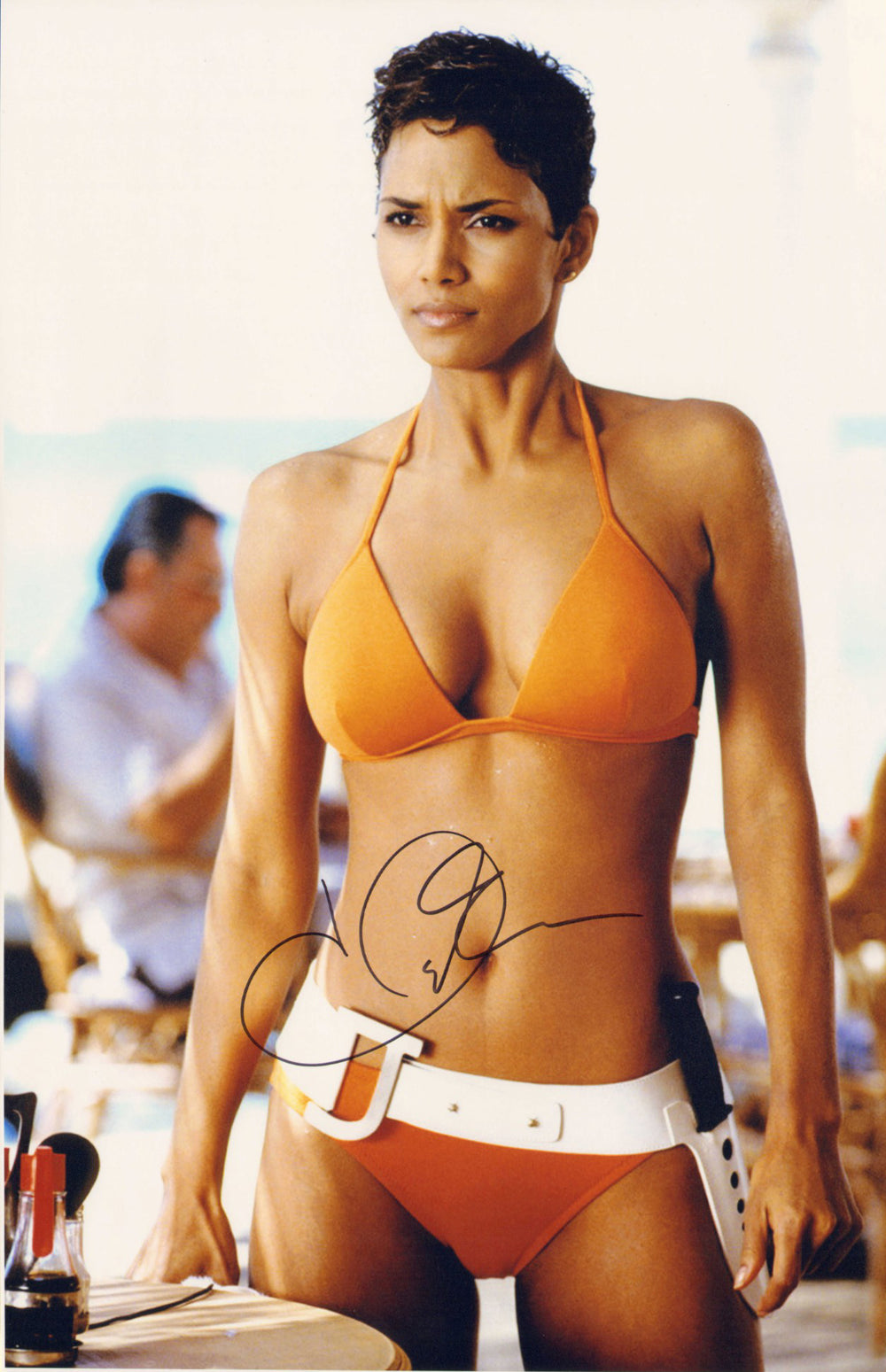 Halle Berry as Jinx in James Bond 007: Die Another Day Signed 11x17 Photo
