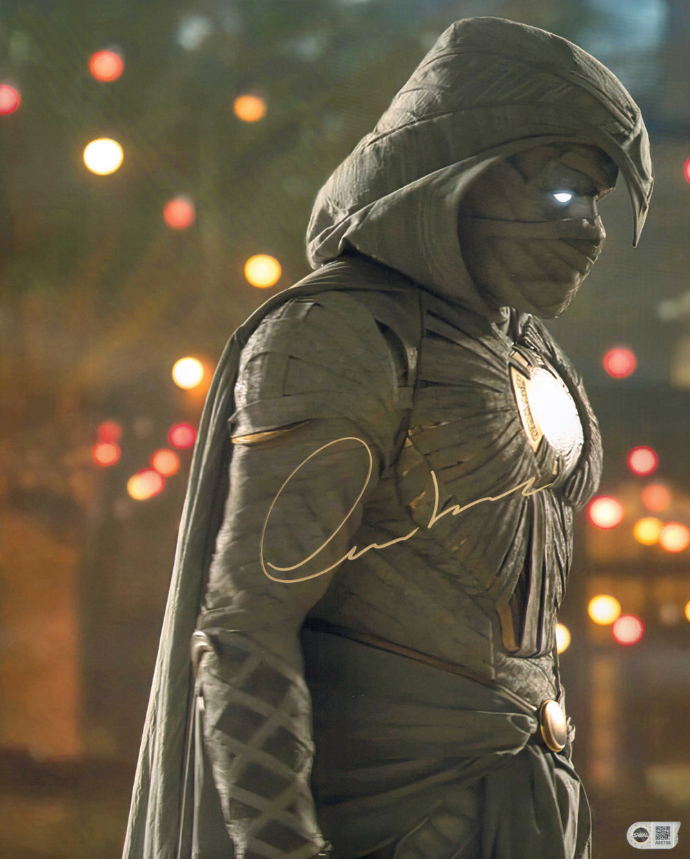 Oscar Isaac as Moon Knight in Moon Knight (SWAU) Signed 16x20 Photo