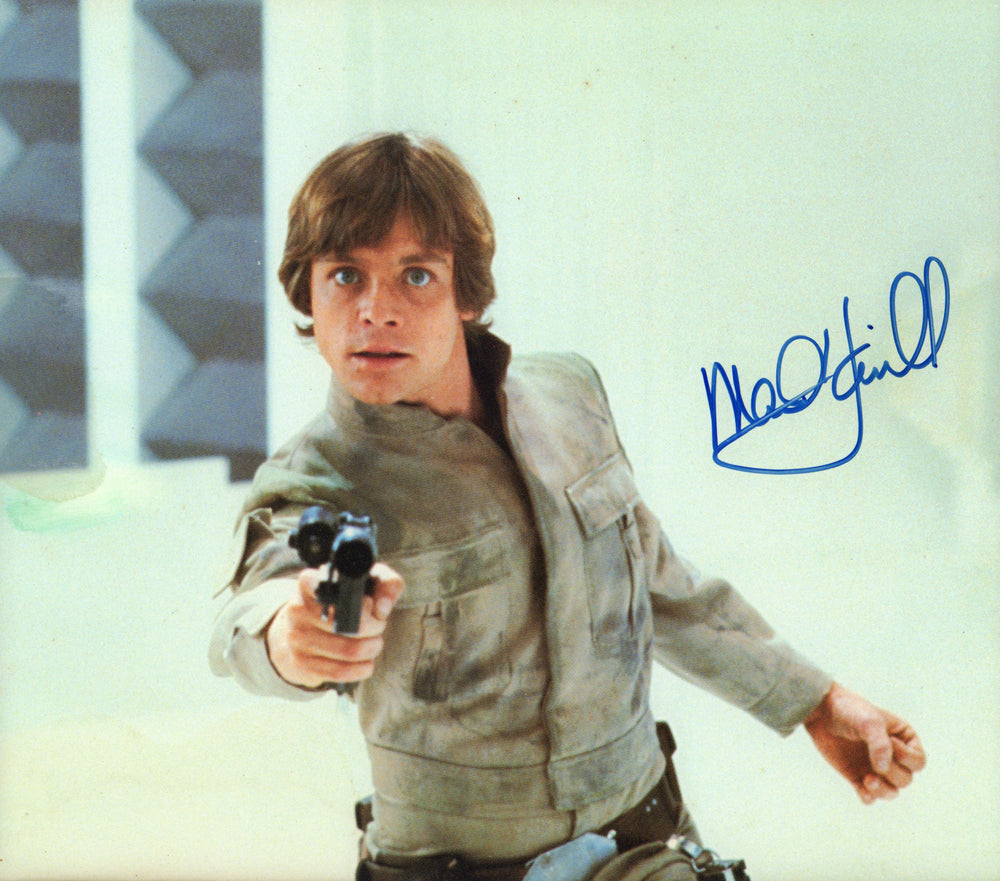 Mark Hamill as Luke Skywalker in Star Wars: The Empire Strikes Back Vintage Signed 8x9 Photo