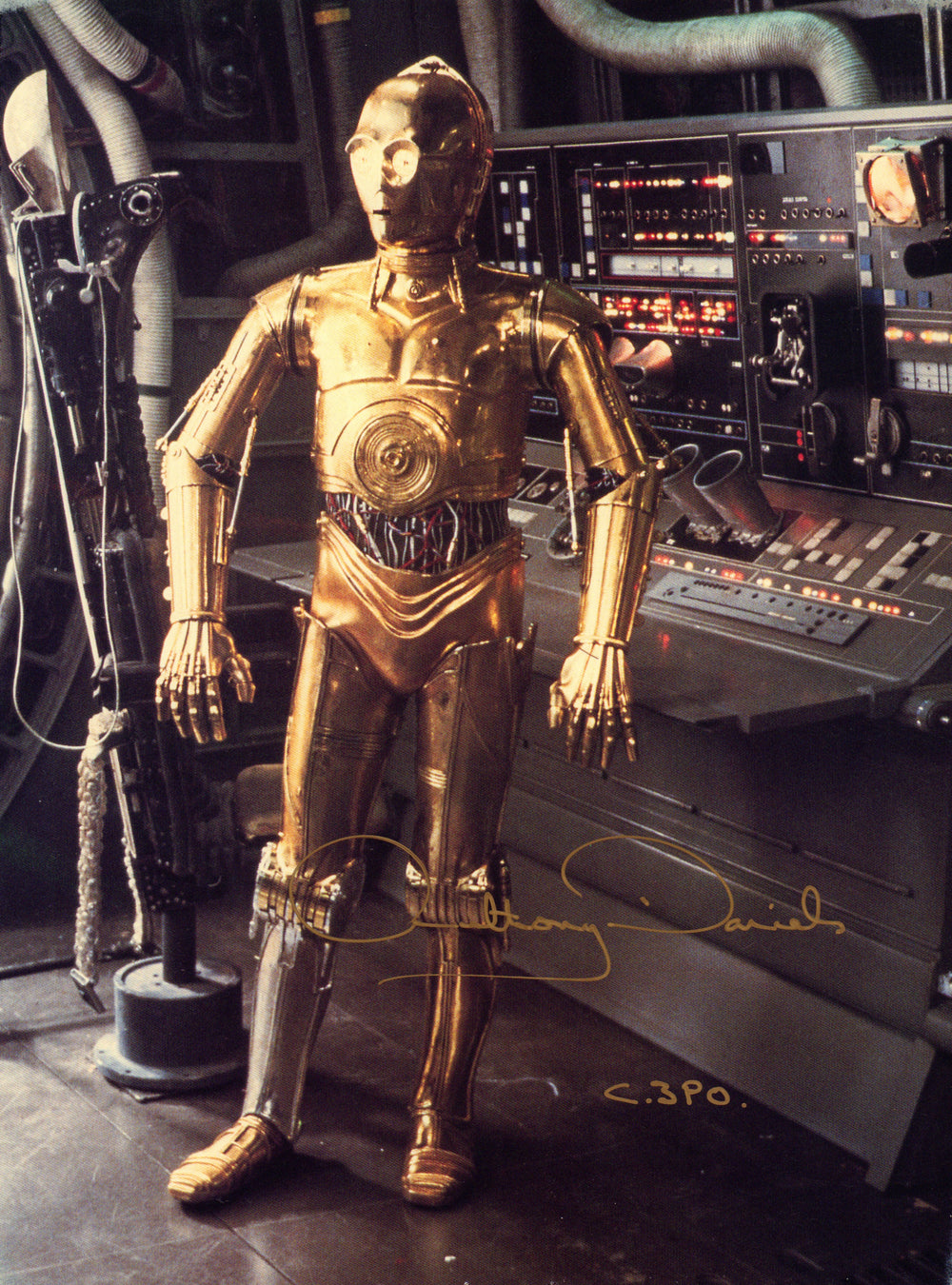 Anthony Daniels as C-3PO in Star Wars: The Empire Strikes Back Vintage Signed 7.5x10 Photo